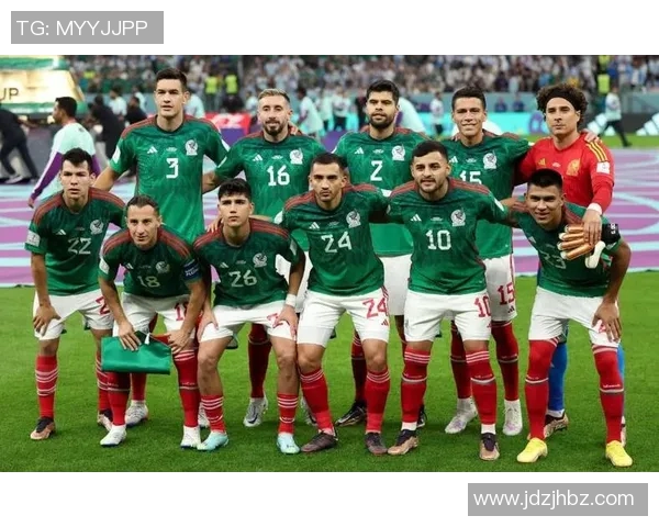 世预赛焦点对决美国与墨西哥的激烈较量即将上演 世预赛焦点对决美国与墨西哥的激烈较量即将上演